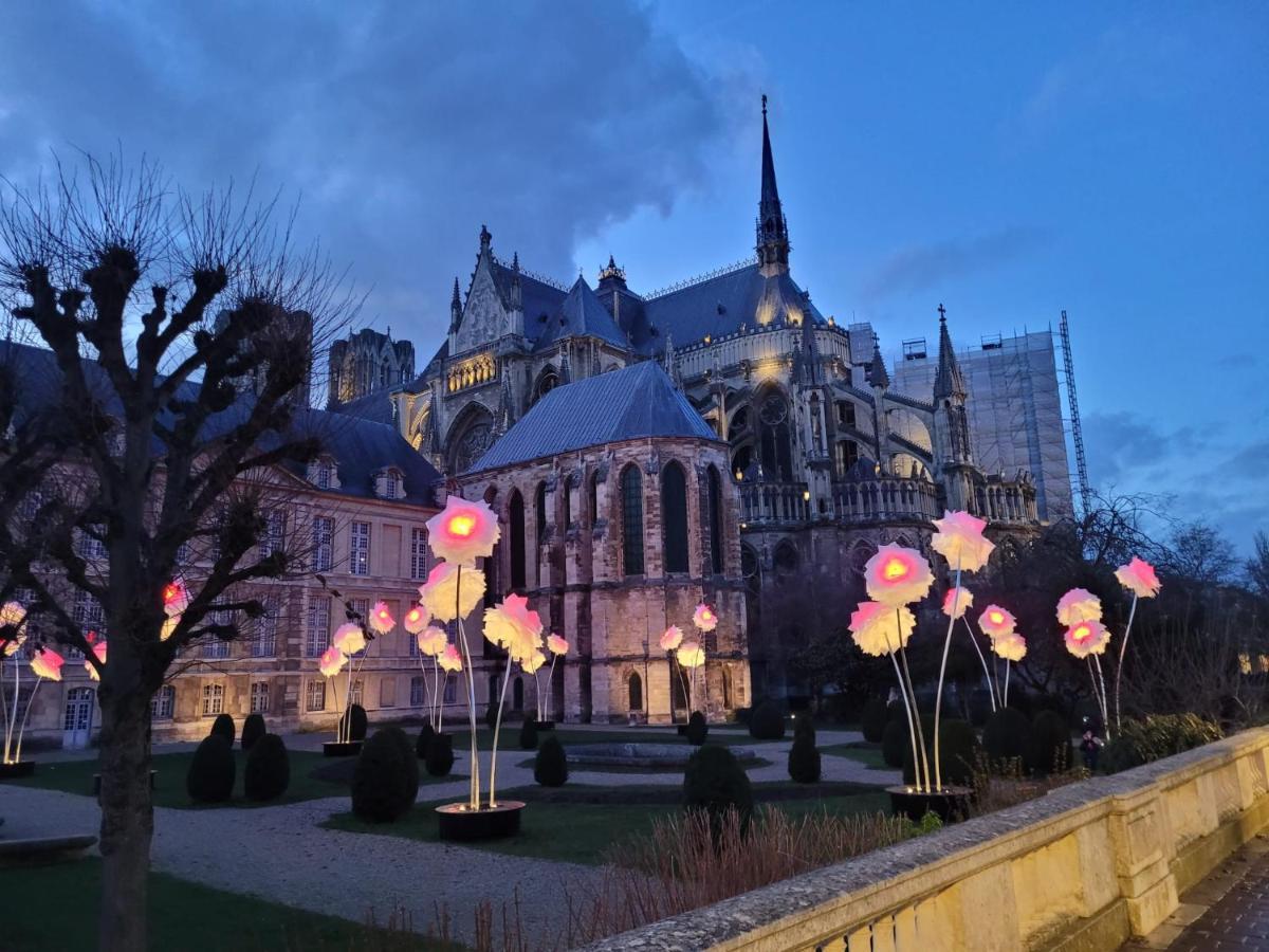 Le Champagnoles Daire Reims Dış mekan fotoğraf